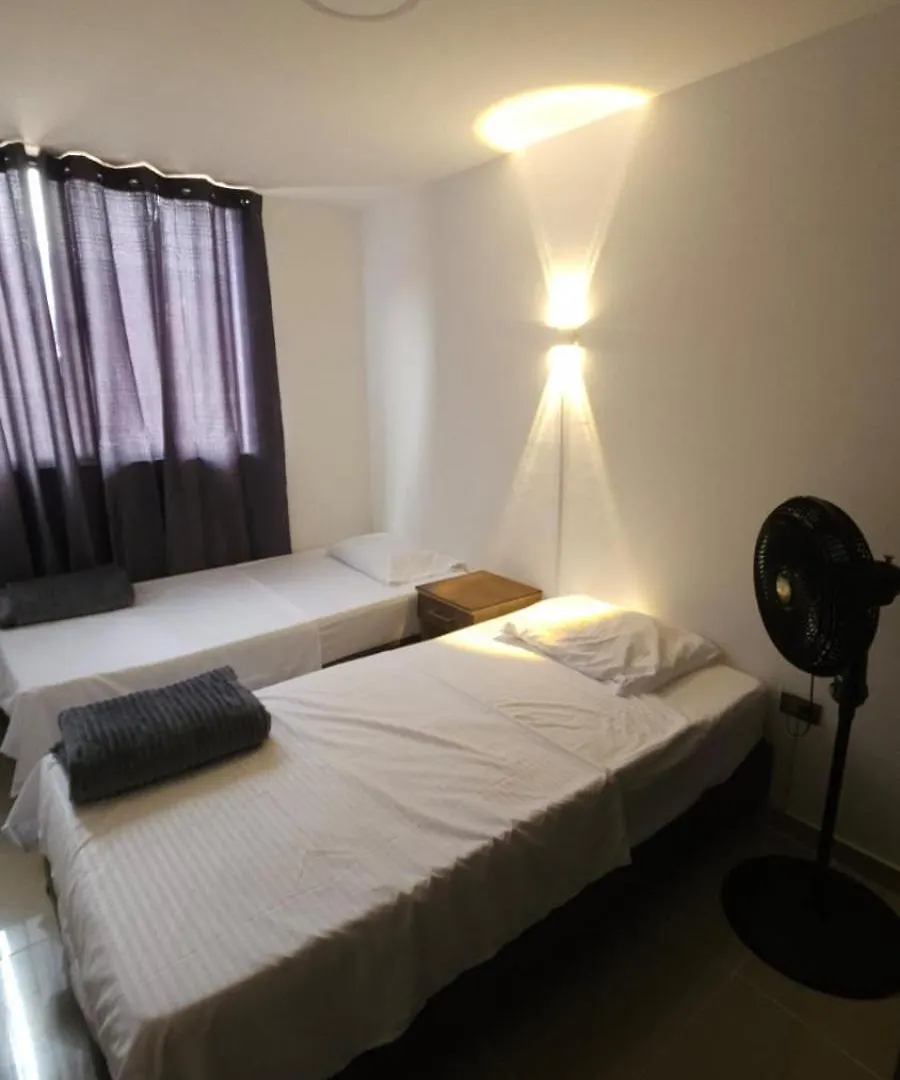 Apartahotel Laureles Castellana Medellín 0*,  Colombia